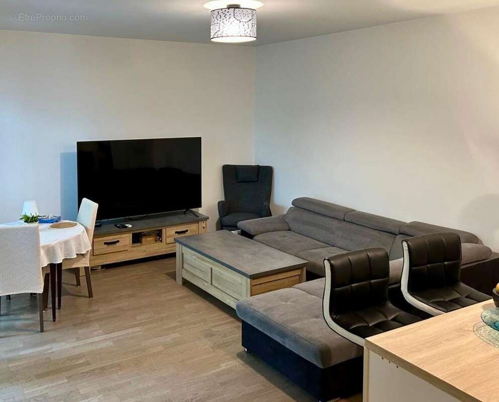 Appartement à PUTEAUX