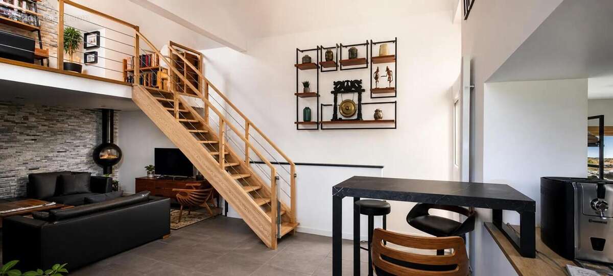 Maison de 10 pièces de 180 m² à Cholet - photo 8