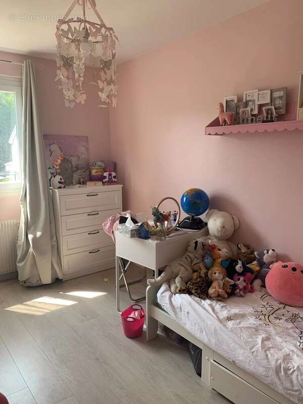 Maison à VOISINS-LE-BRETONNEUX