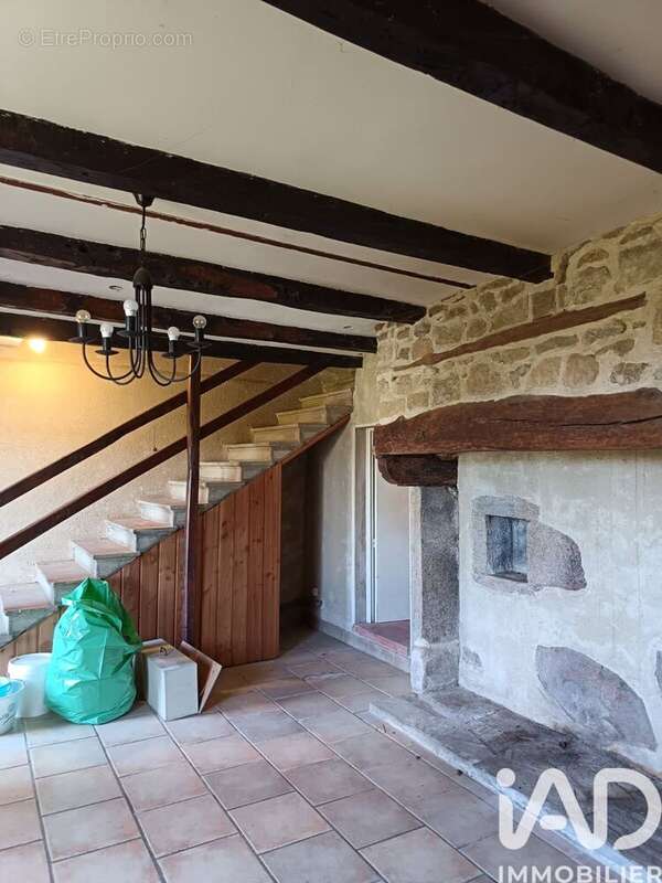 Photo 6 - Maison à CONDAT-EN-COMBRAILLE