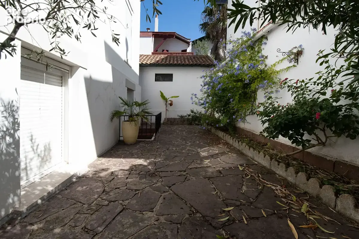 Biarritz  saint-charles  maison de caractère - photo 14