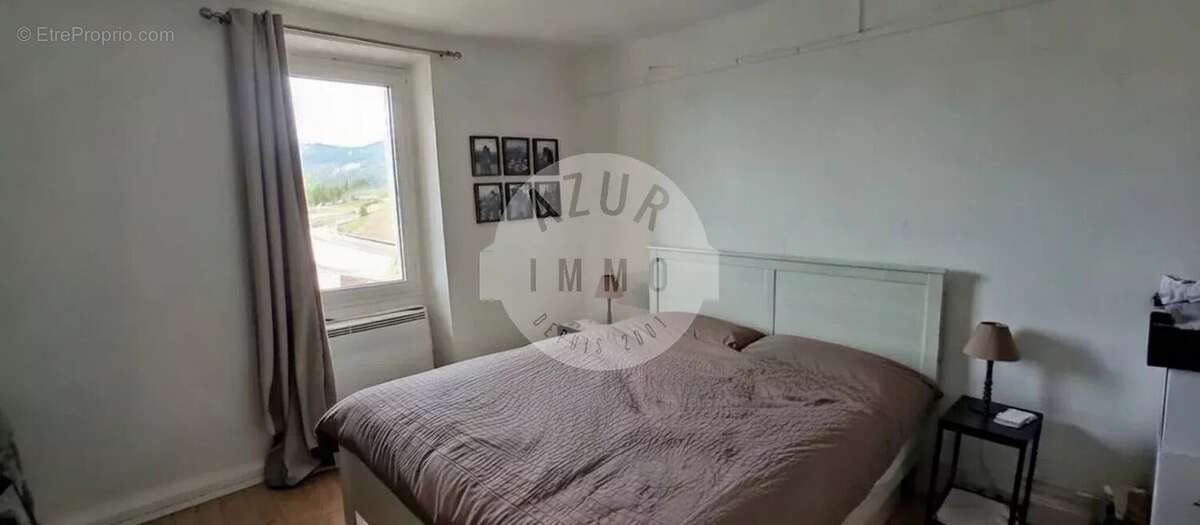 Appartement à SAINT-ZACHARIE