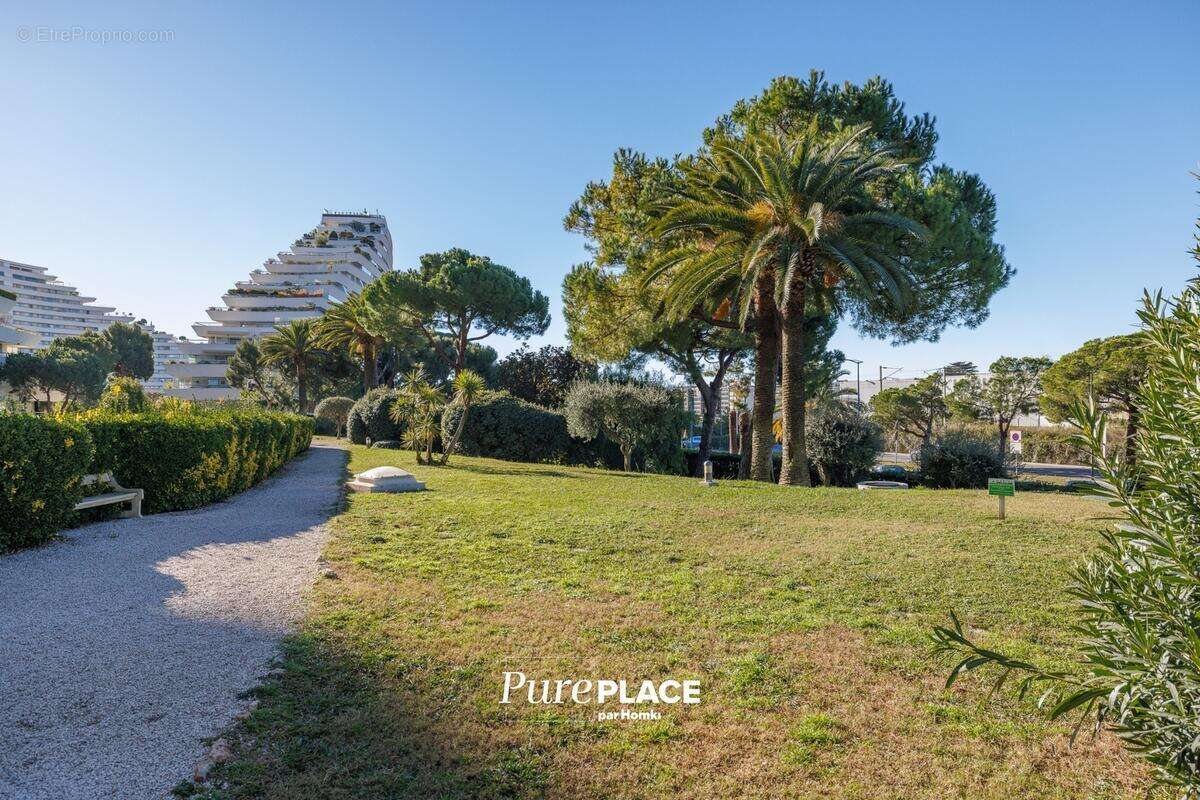 Appartement à VILLENEUVE-LOUBET