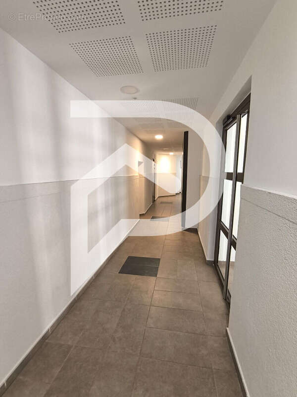 Appartement à MARSEILLE-15E