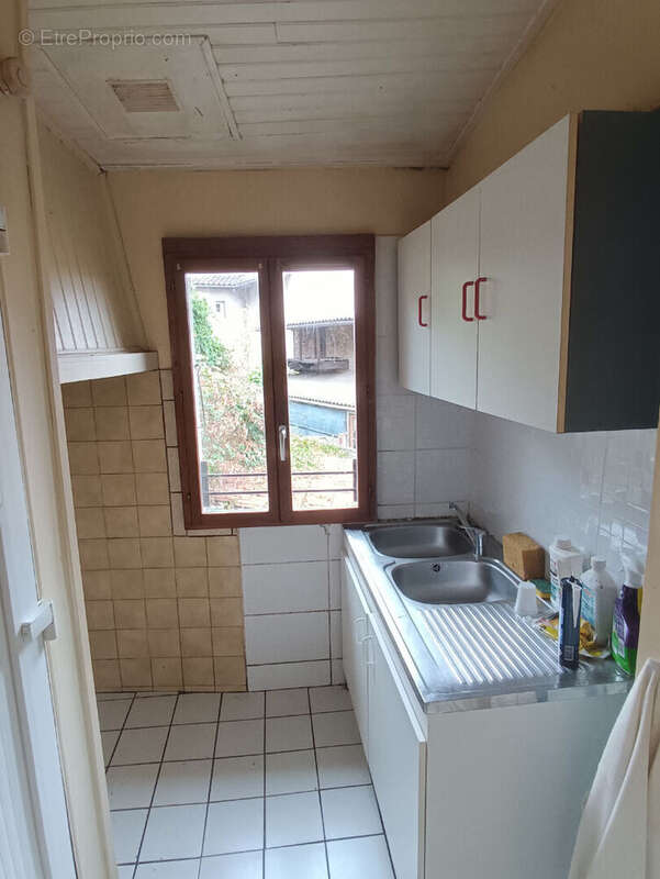 Maison à DECAZEVILLE