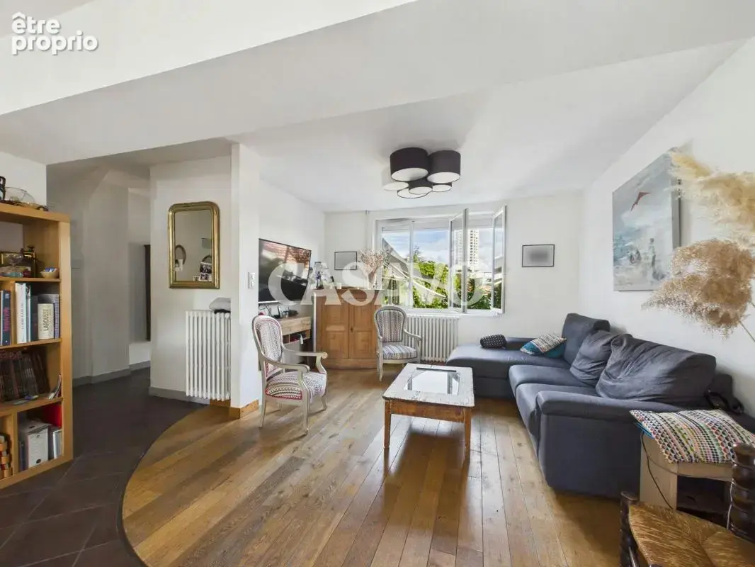 Vente Maison 5 pièces de 164m² - 69130 Écully - photo 3