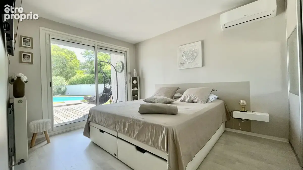 Superbe Villa familiale avec piscine, jardin paysagé et terrain de pétanque / visite virtuelle. - photo 14