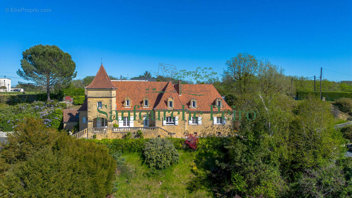 Maison à SARLAT-LA-CANEDA