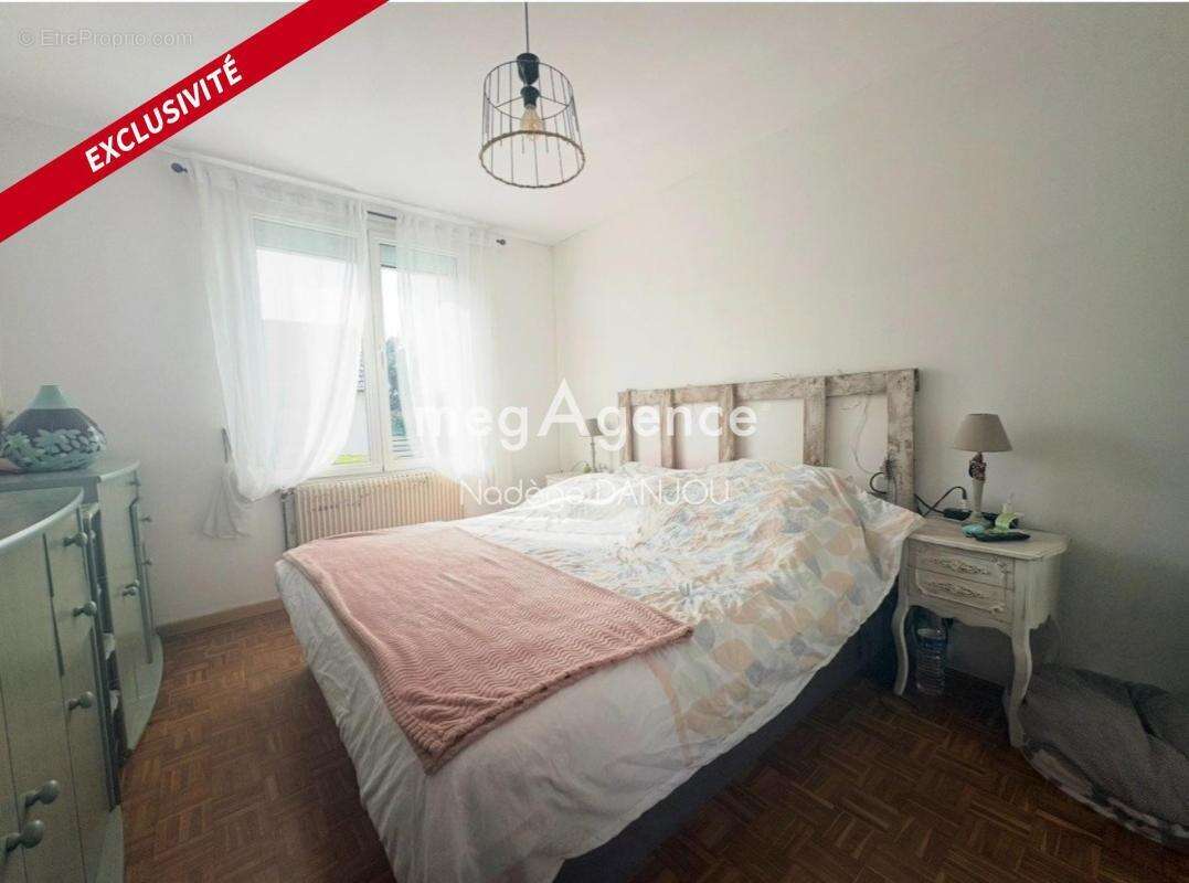 Maison à CONDE-SUR-NOIREAU