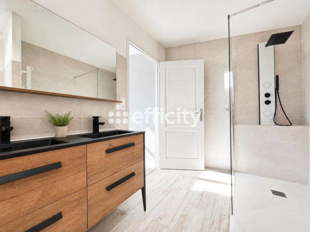 Maison 145 m² à Saujon  - photo 7