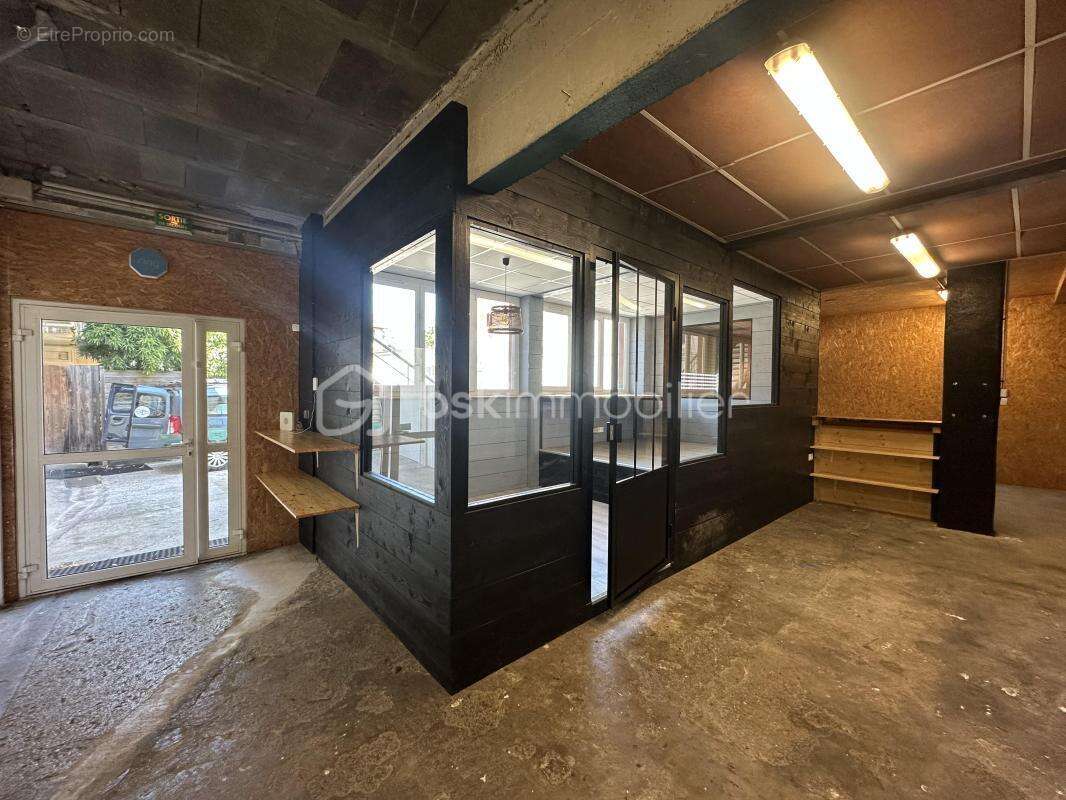  à vendre – local professionnel 145 m² – aix-les-bains quartier liberté - photo 3