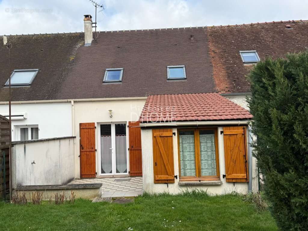 Maison à PECY