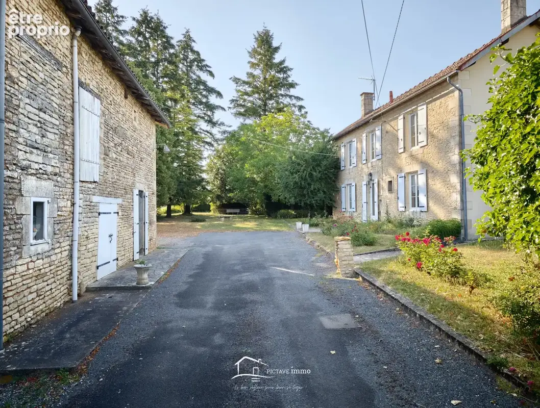 Photo Maison à Rom au prix de 154 400€