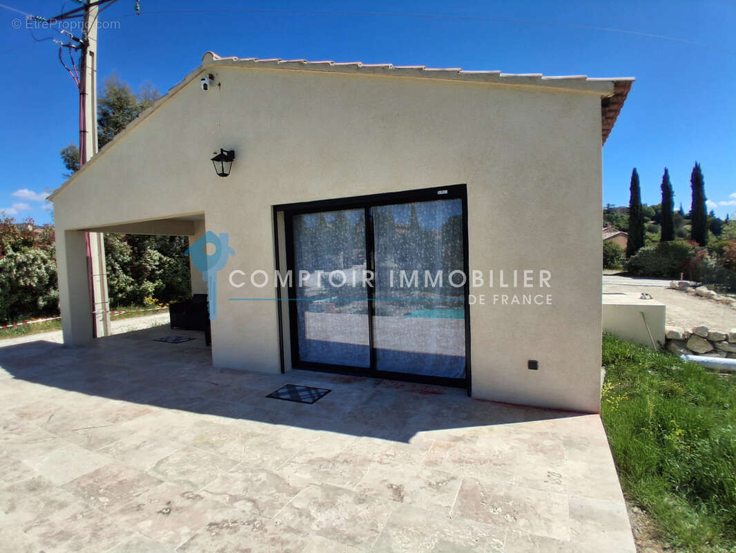 Maison à SAINT-SATURNIN-LES-APT
