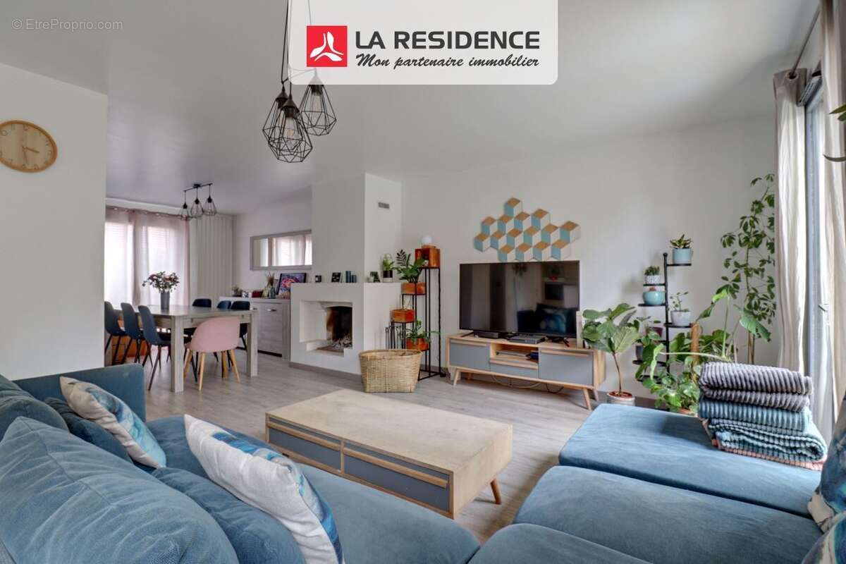 Maison à VERNEUIL-SUR-SEINE