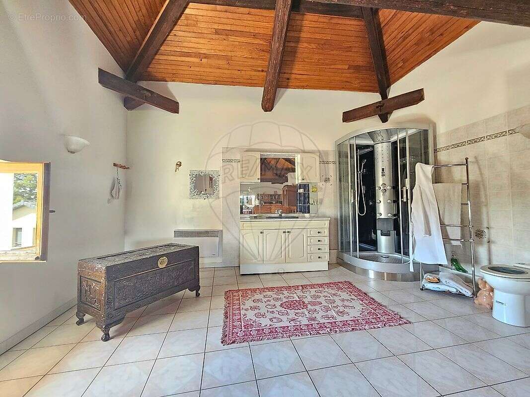 Maison à VILLEFRANCHE-SUR-SAONE