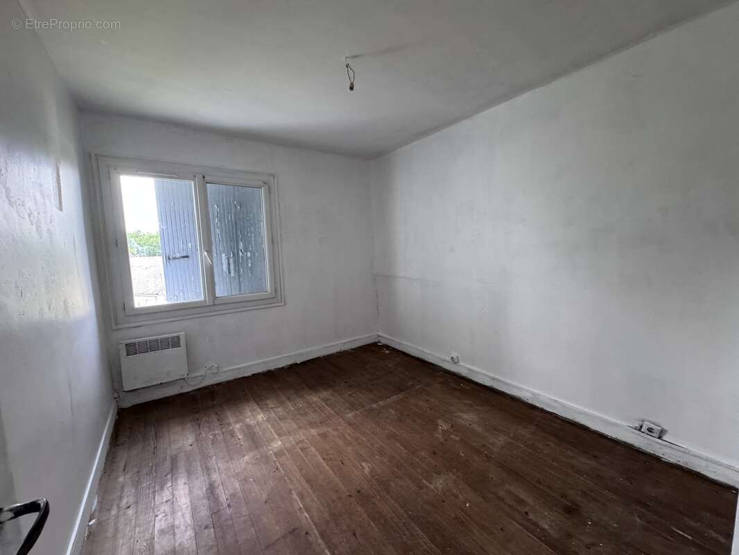 Maison 65 m² à Montguyon  - photo 36