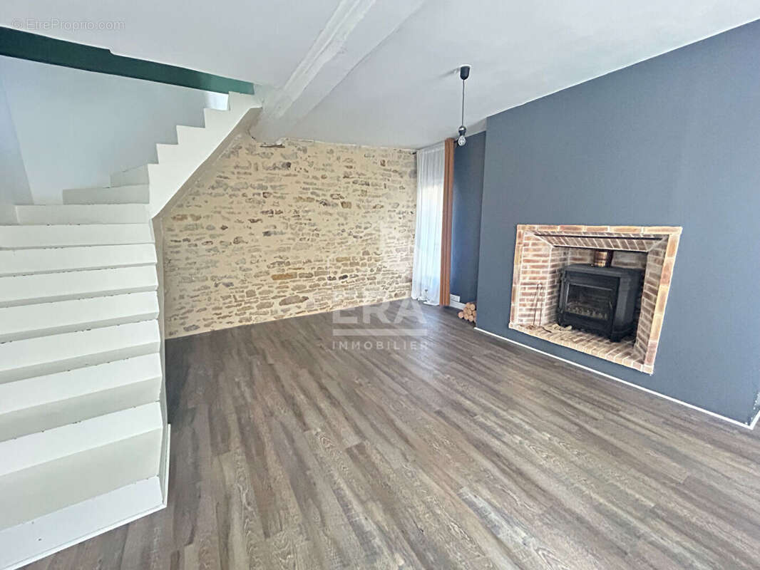 Maison à SILLY-EN-GOUFFERN