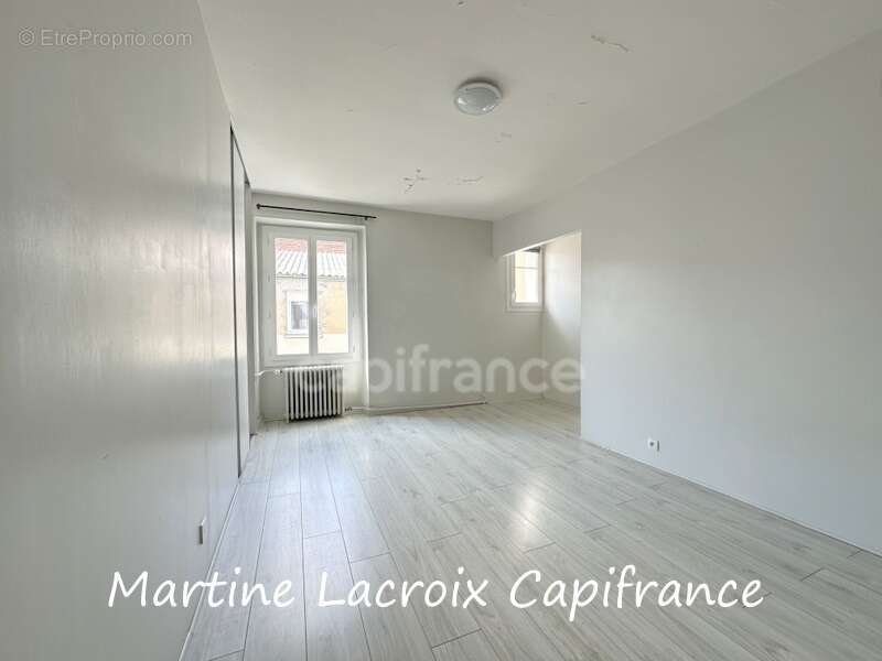 Appartement à LA FERTE-BERNARD