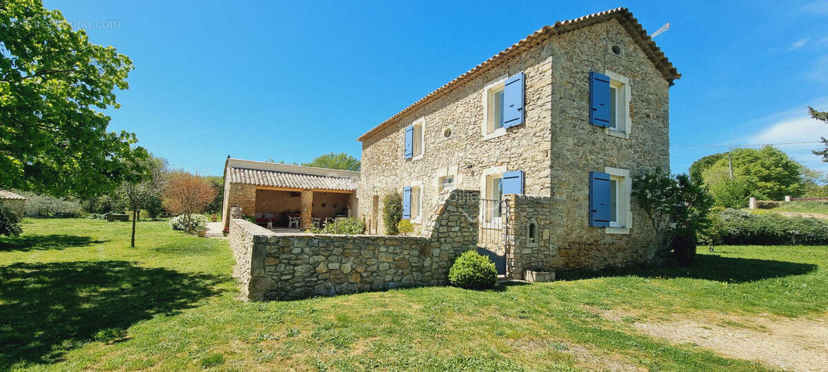 Maison à GOUDARGUES
