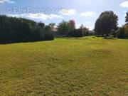 Terrain à SAINT-LAURENT-NOUAN