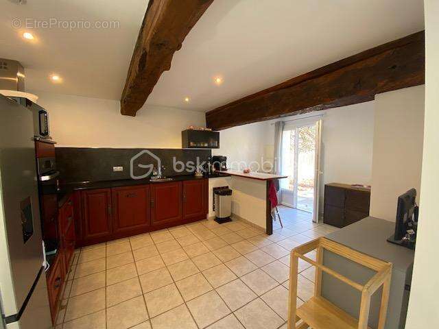 Maison à VILLECOMTAL-SUR-ARROS