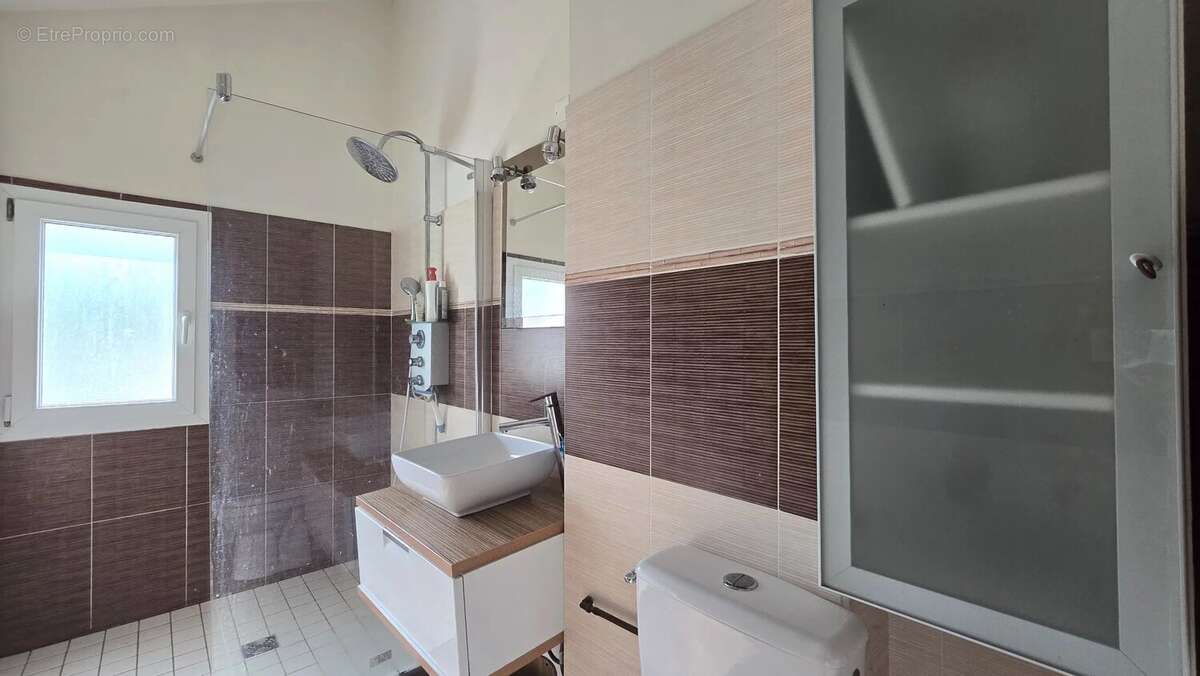 Appartement à AIX-LES-BAINS