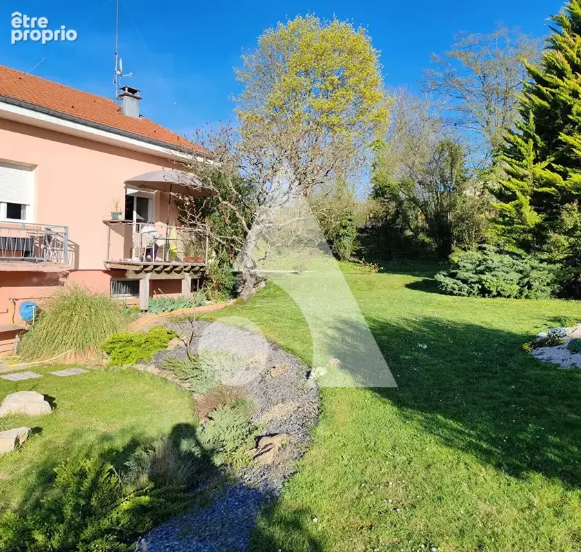 Maison familiale de 165 m² à NEUFCHATEAU ? Aucun travaux à prévoir ! - photo 1
