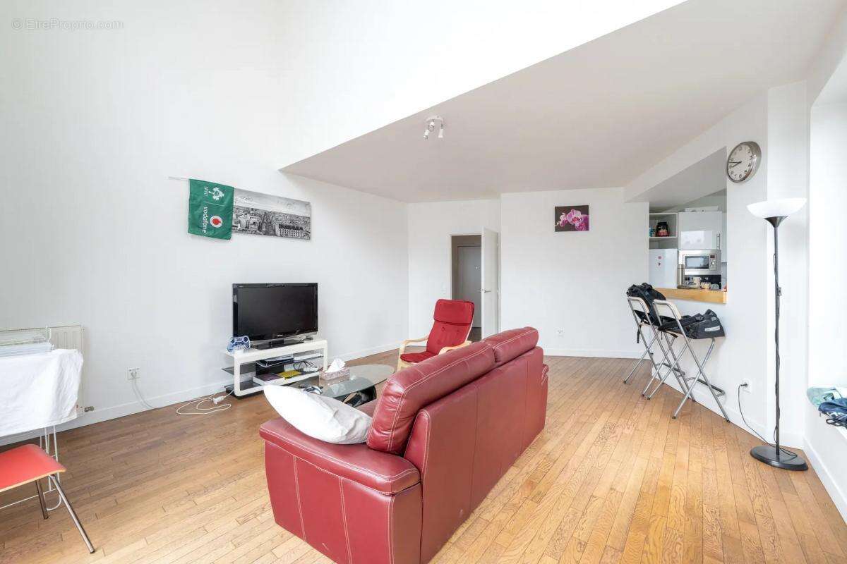 Appartement à PARIS-19E
