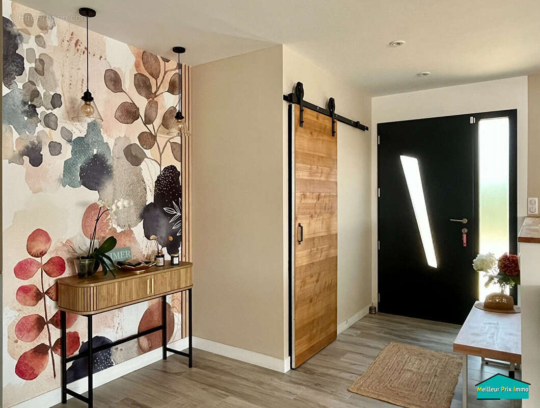 Maison aux excellentes prestations, avec 3 chambres et garage double ! - photo 4