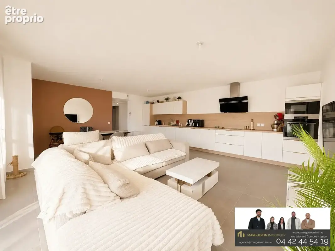Appartement 3 pièces 77 m² à vendre à Istres (13800) - photo 4