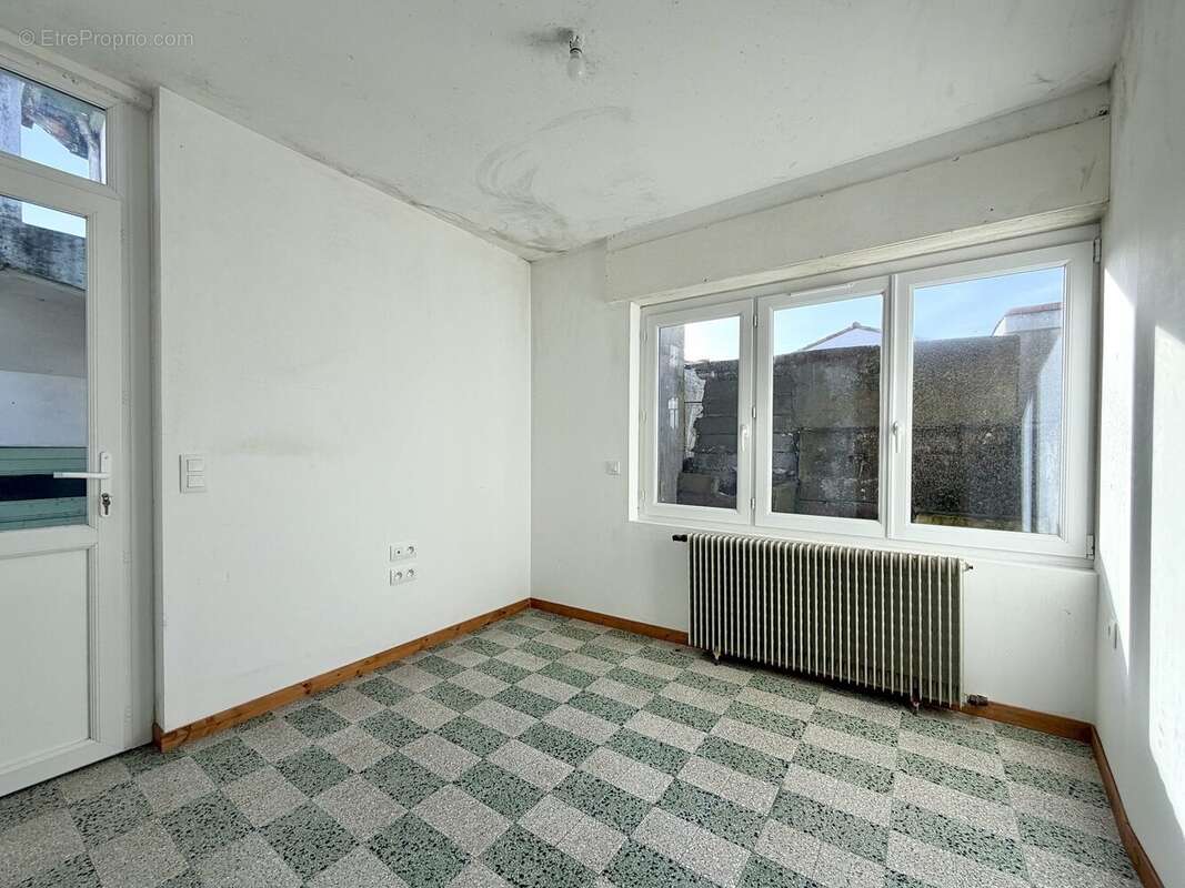 Chambre 2 - Maison à SAINT-GILLES-CROIX-DE-VIE