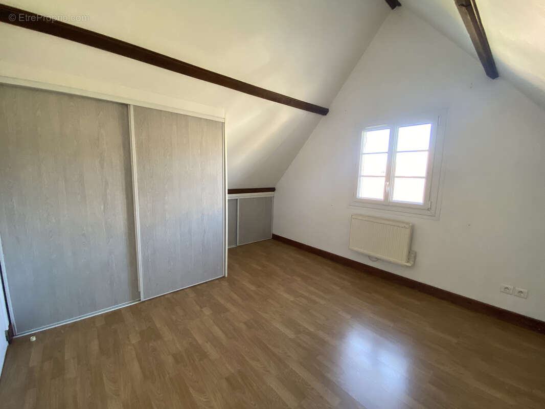 Maison à GAGNAC-SUR-CERE