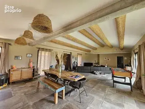 Maison 320 m² à vendre à Le Castellet (83330) - photo 2
