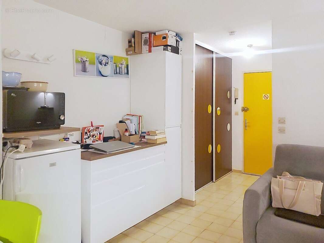 Appartement à LAMALOU-LES-BAINS