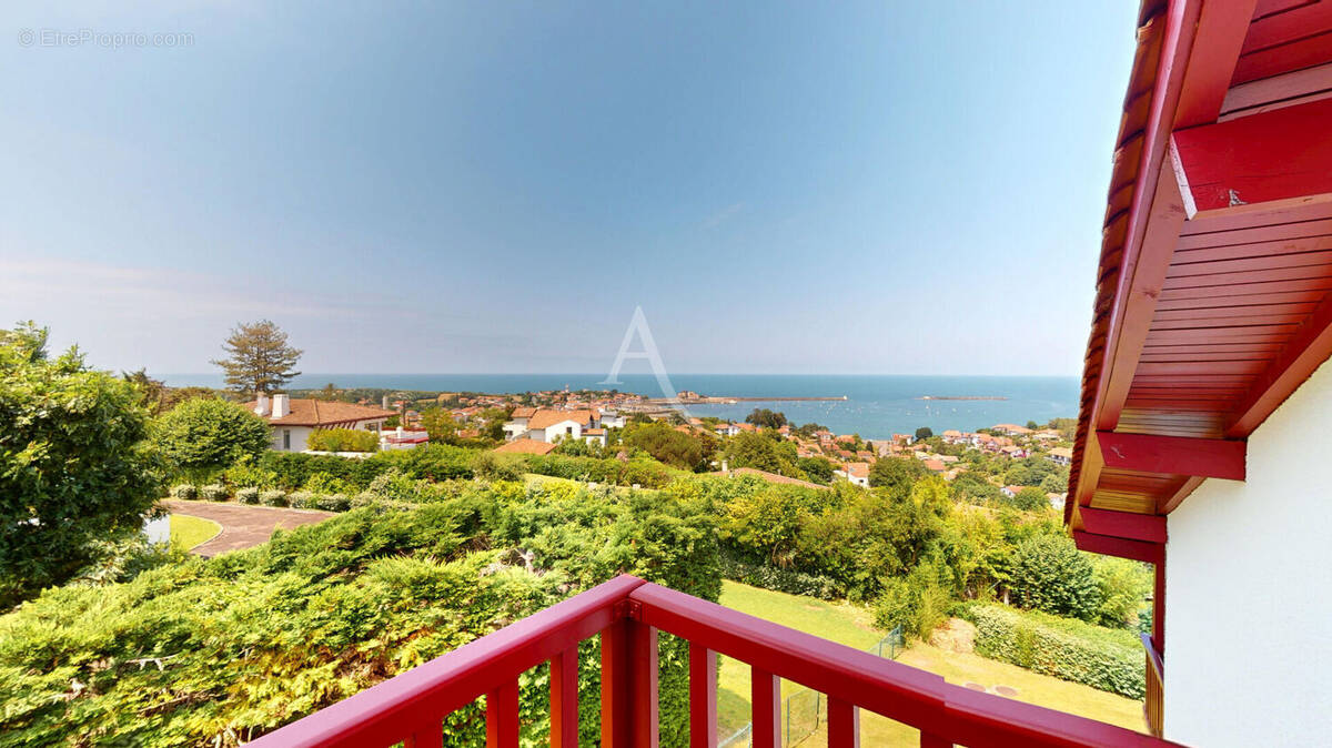 Appartement à CIBOURE
