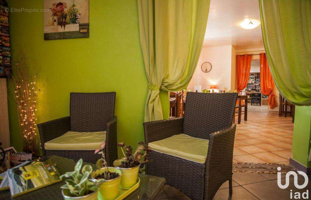 Photo 9 - Commerce à CREYSSE