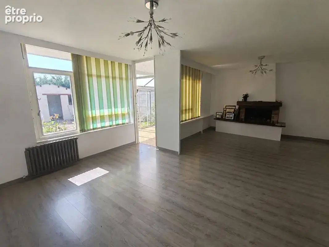 EZY SUR EURE 27530 Maison de PLAIN-PIED - 3 chambres - 2 garages - Appentis - Terrain - 175000  HAI - photo 4