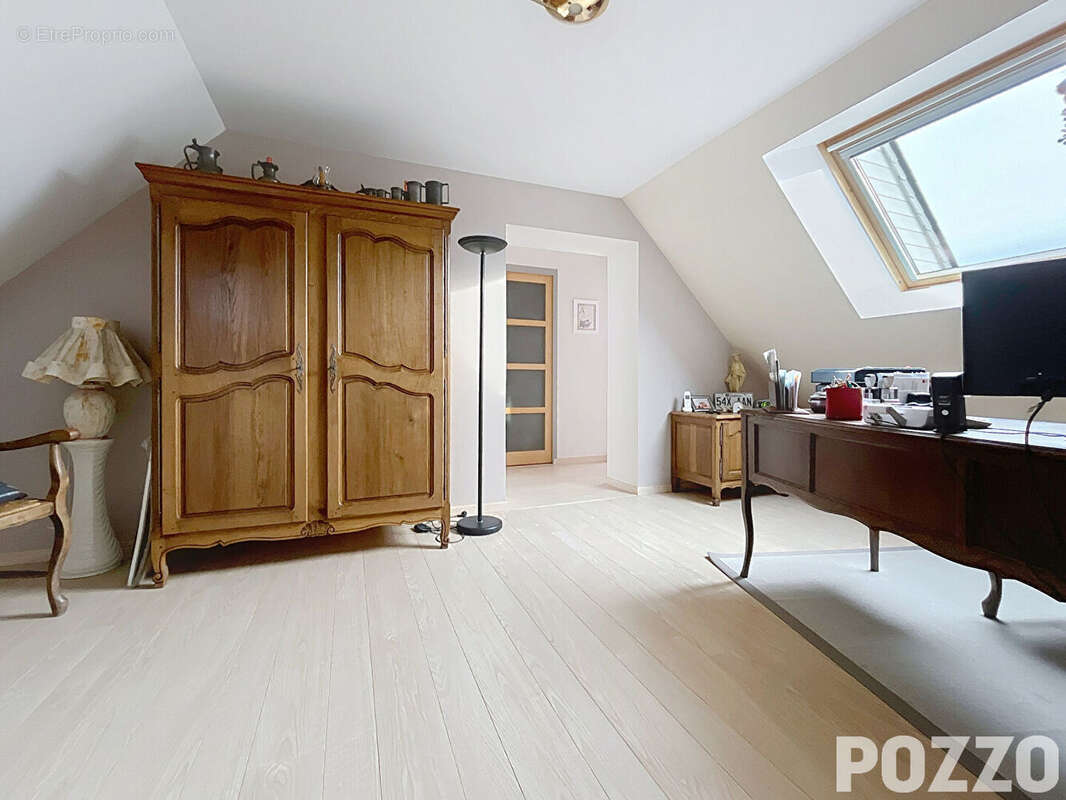 Maison Montmartin Sur Mer 176 m2 - photo 6