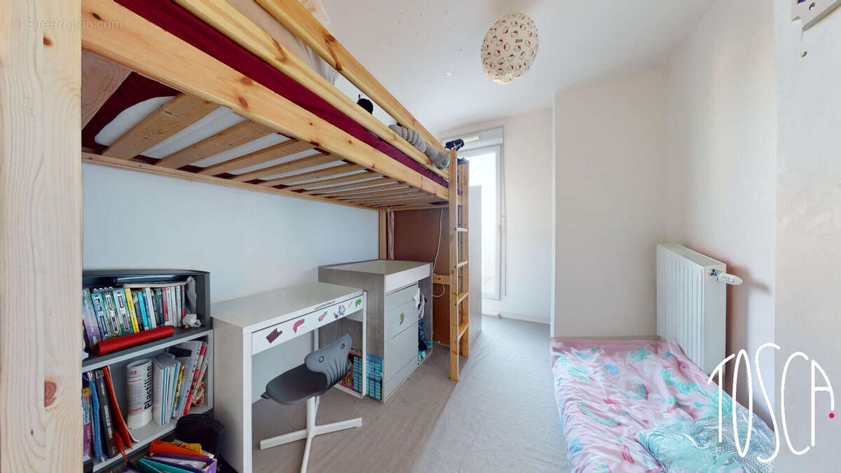 Appartement à THIAIS