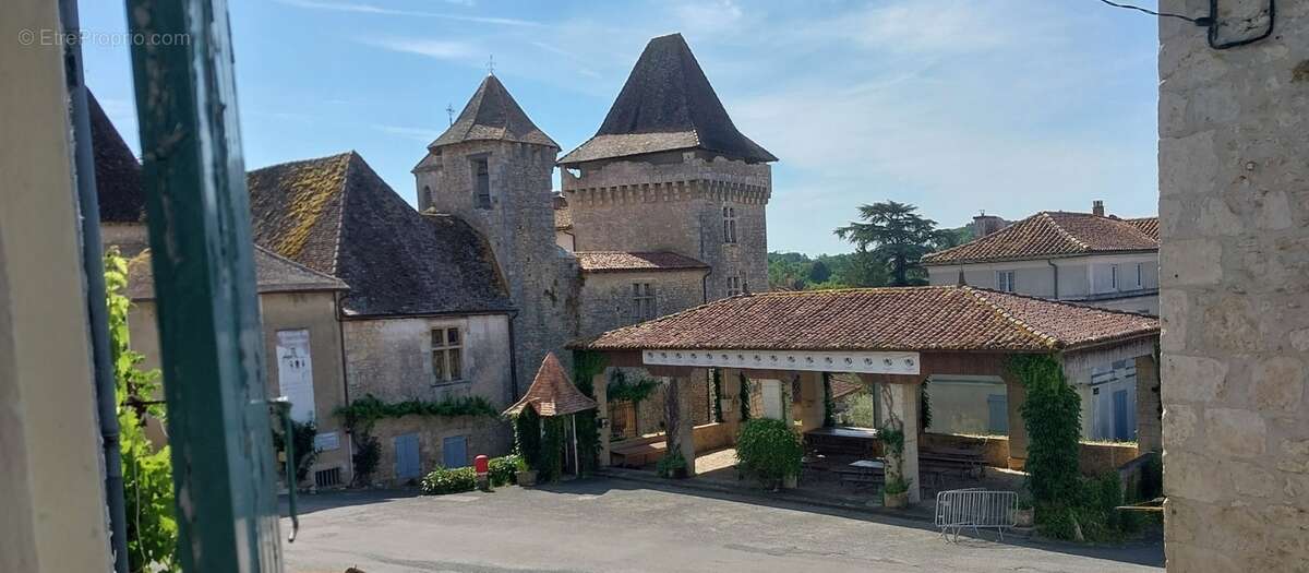 Maison de village 4 pièces avec cour intérieure et jardin - VARAIGNES (24) - photo 15