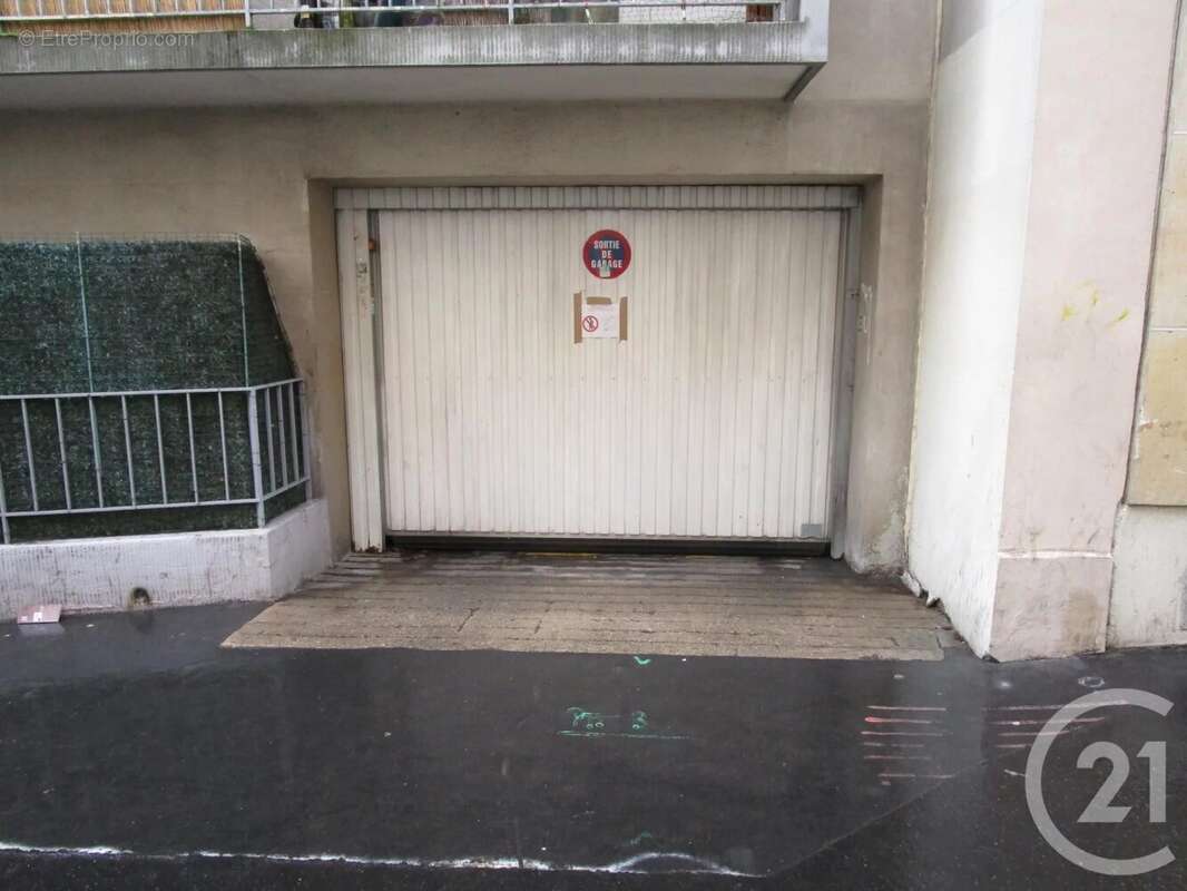 Parking à PARIS-13E