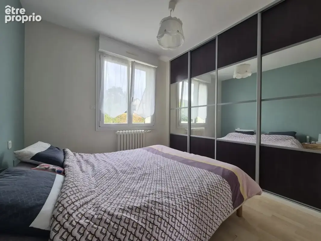 Laval - pavillon de 83 m² - 4 chambres - photo 3