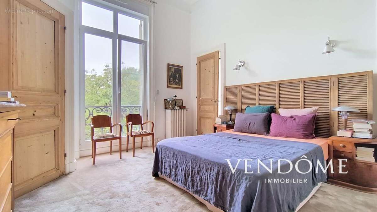 BARBIEUX - Appartement T6 d’exception - photo 7
