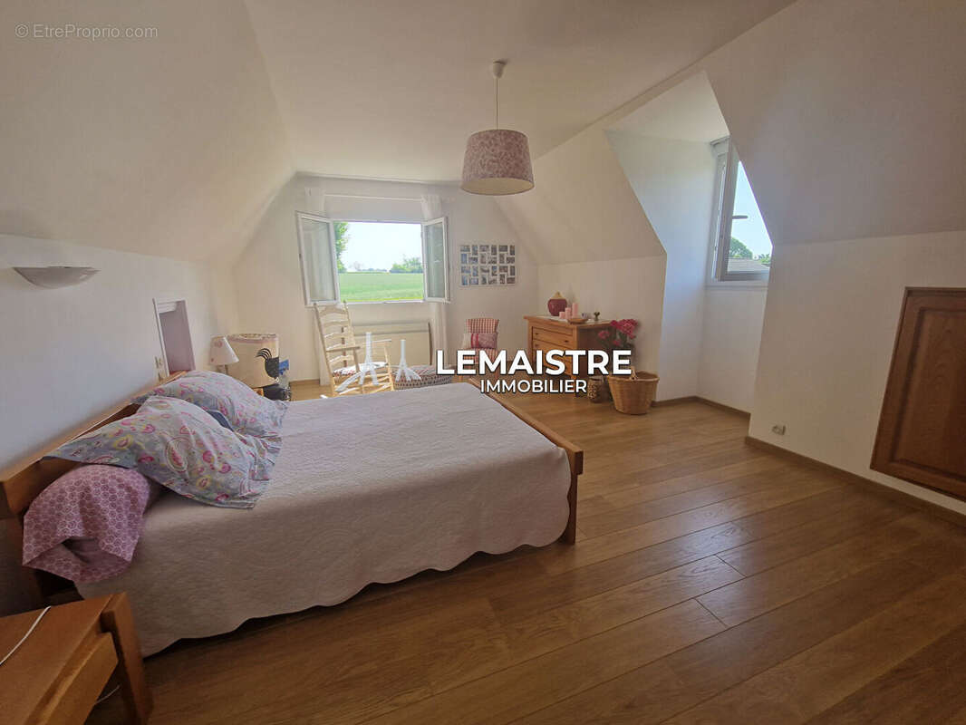 Maison - 10 minutes St-Romain  - 153 m² - 3 chambres - 3 garages - photo 11