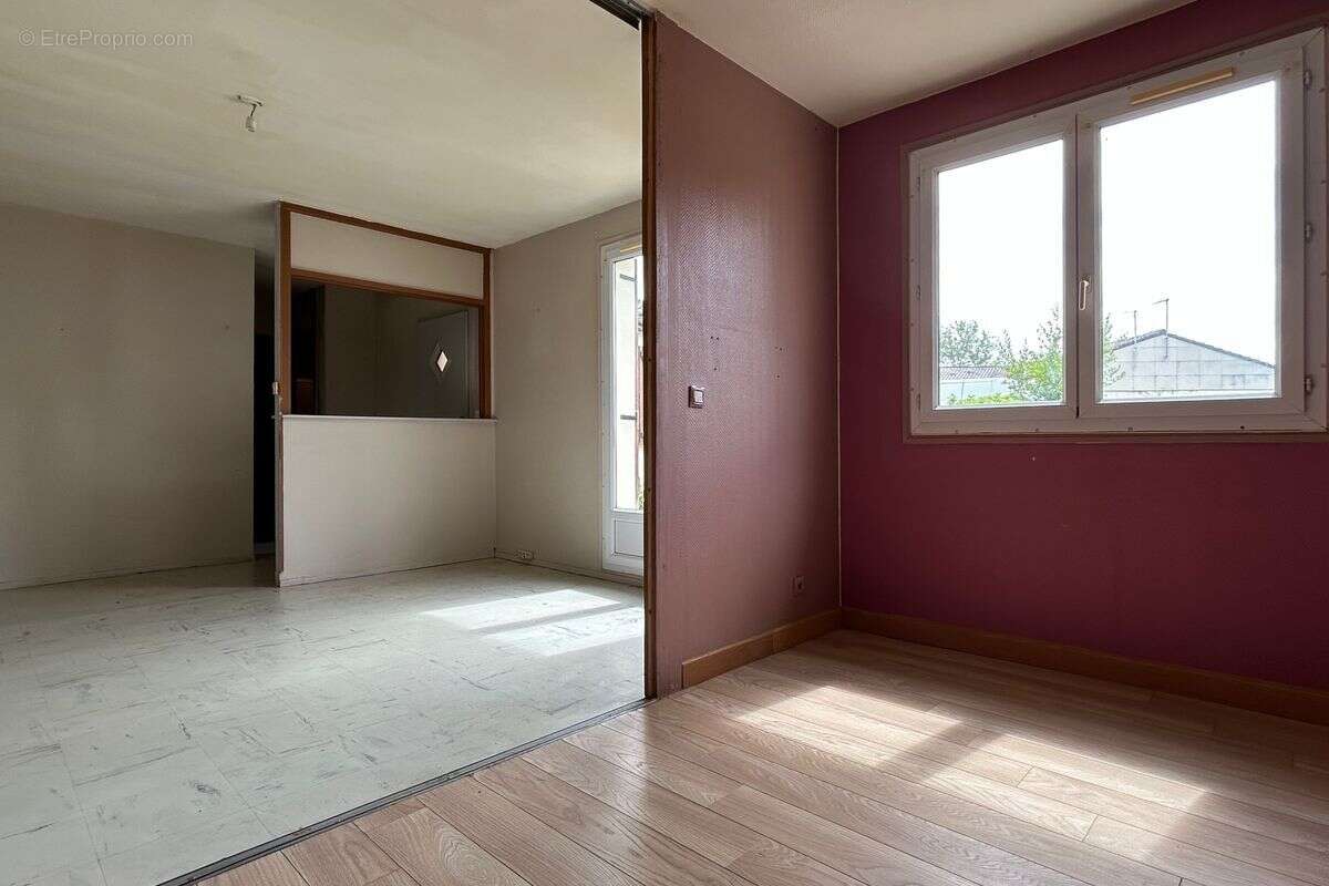 Maison à CHEROY