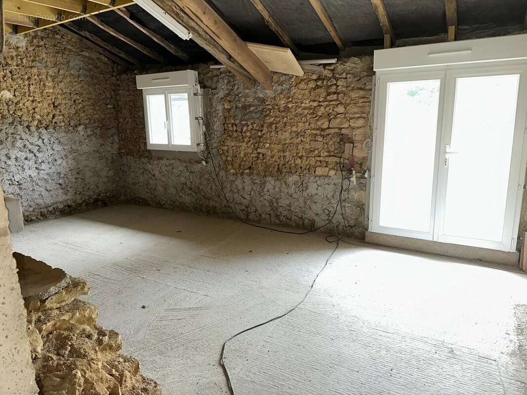 Maison 190 m² à Romagne  - photo 11