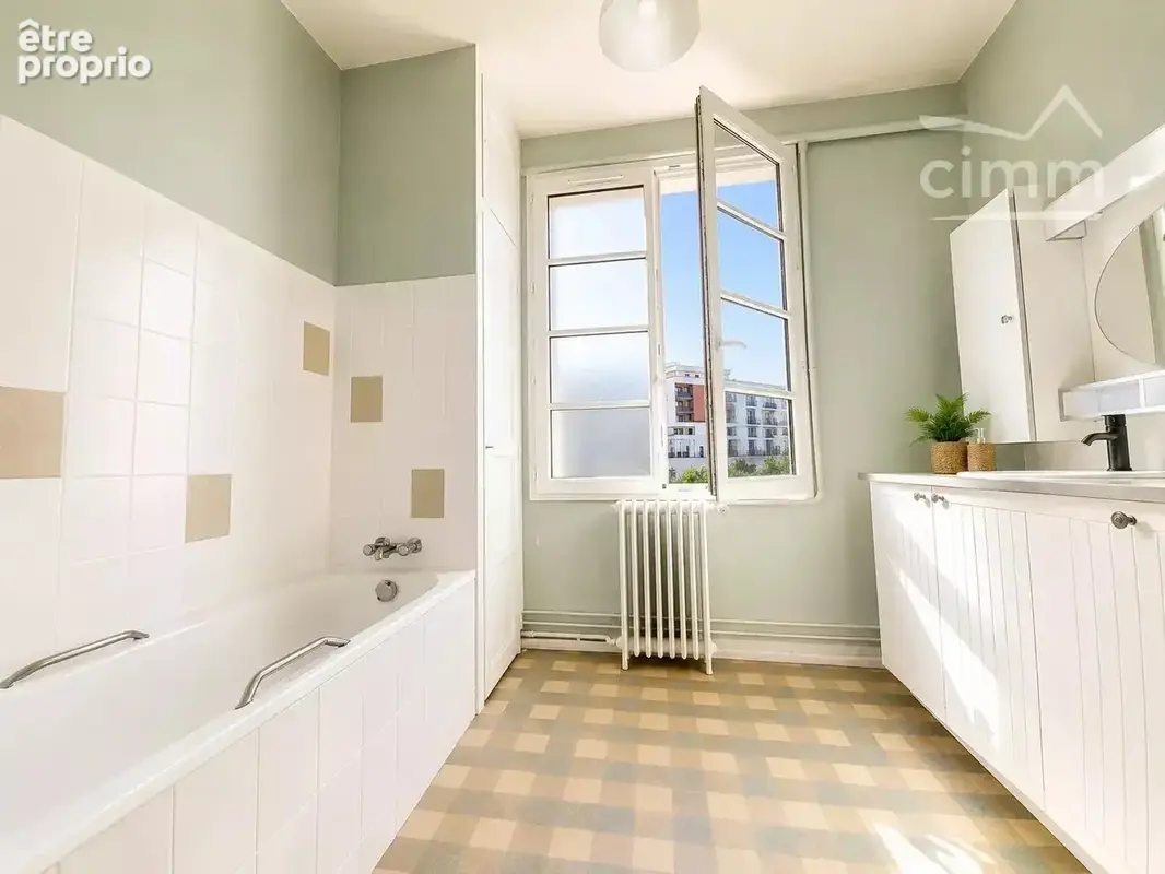 Blois gare / centre – immeuble de rapport – 4 logements + 100 m² à valoriser – 726 000 € - photo 13