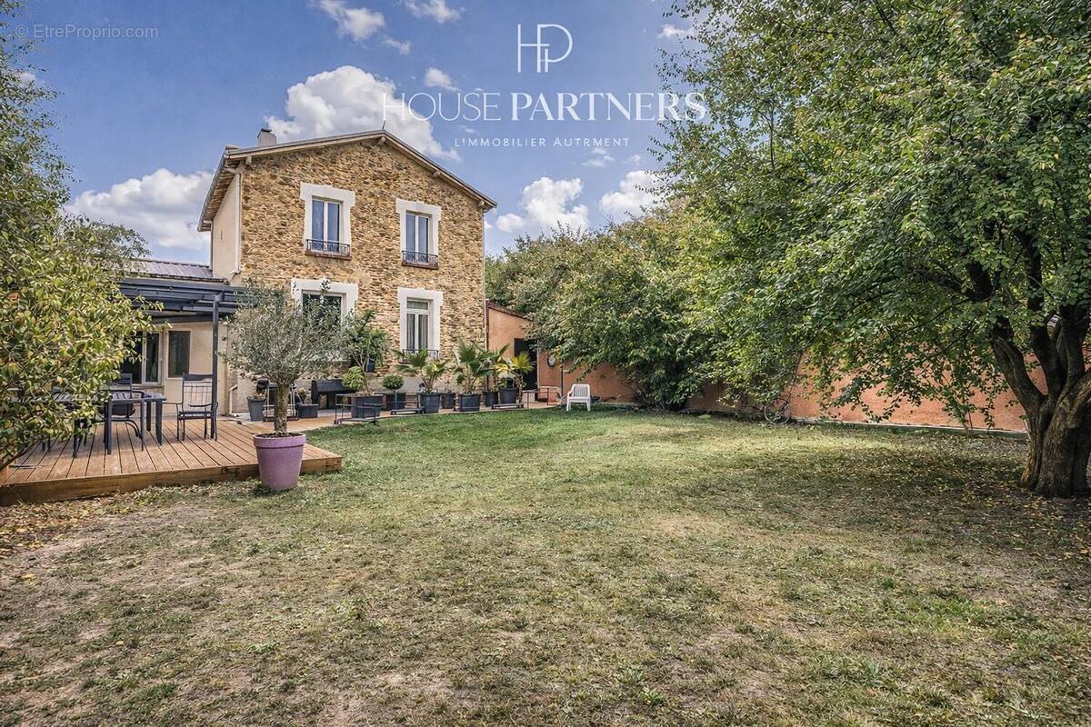 Maison à VILLEMOMBLE
