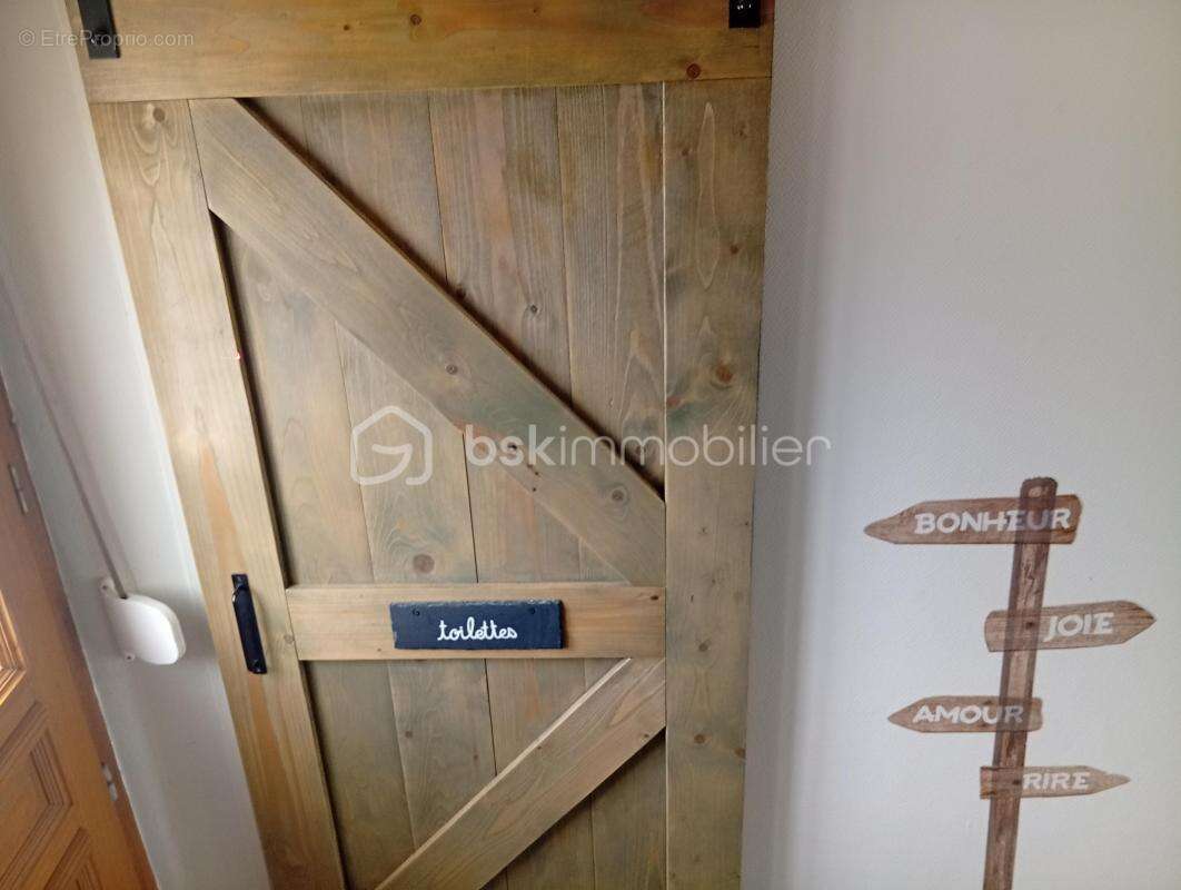 Maison à VIREUX-WALLERAND